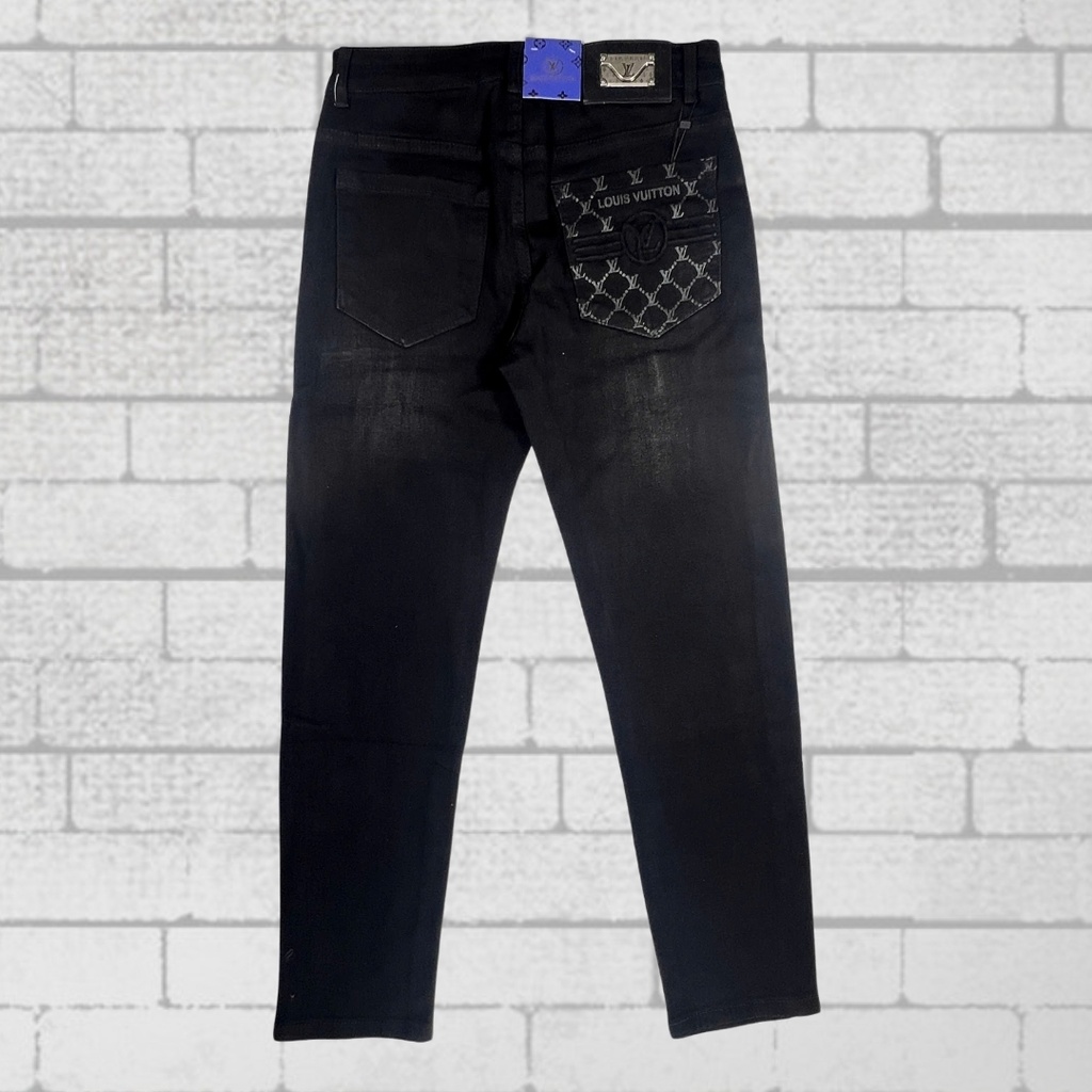 Quần Jean Nam Ống Đứng Trẻ Trung Slim Fit 2025 - JB339