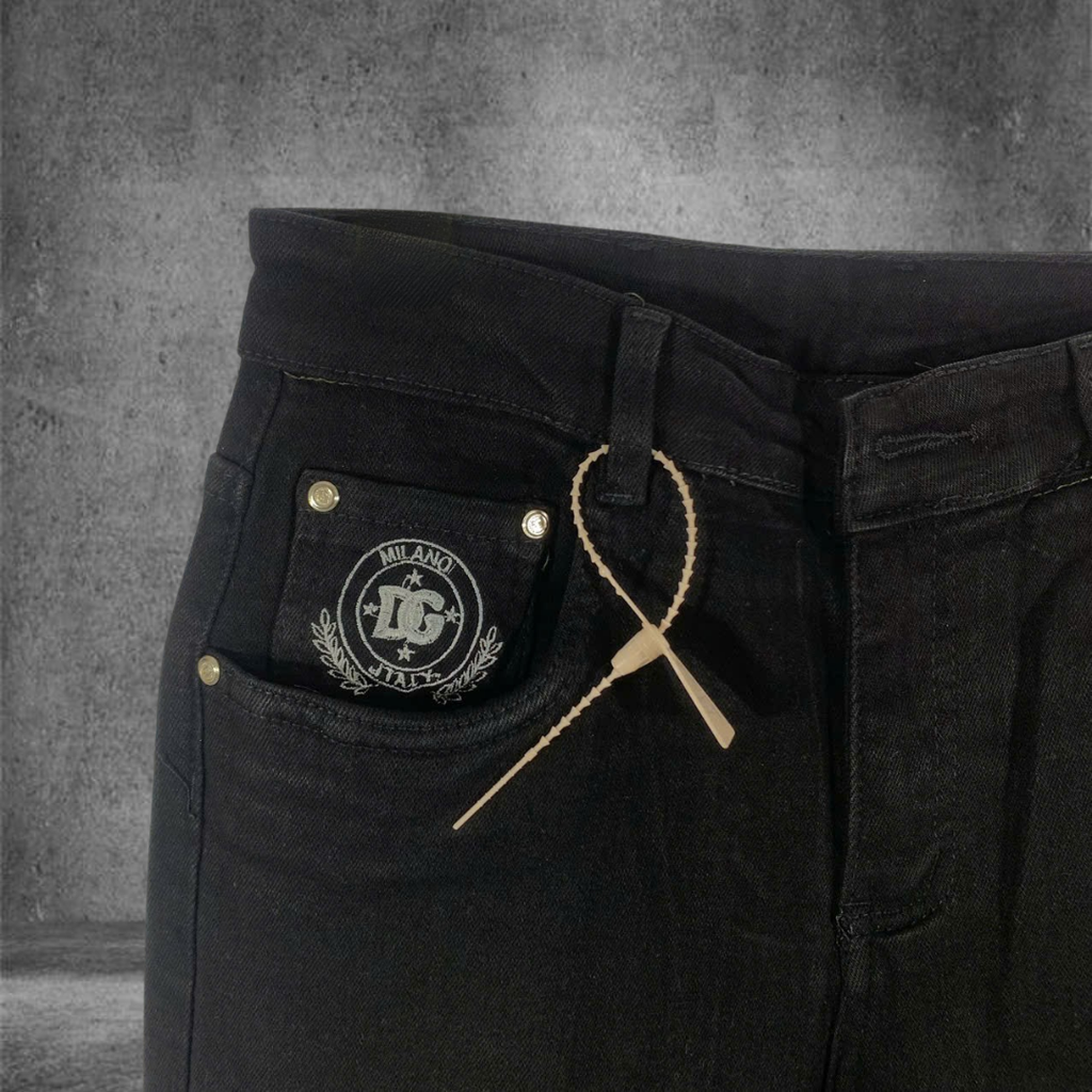 Quần Jean Nam Ống Đứng Trẻ Trung Slim Fit 2025 - Hu2095