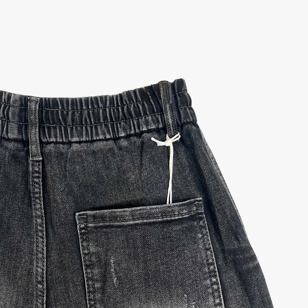 Quần Jeans Dài Nam Túi In Logo – Xanh Wash Cổ Điển, Dáng Suông - 2596