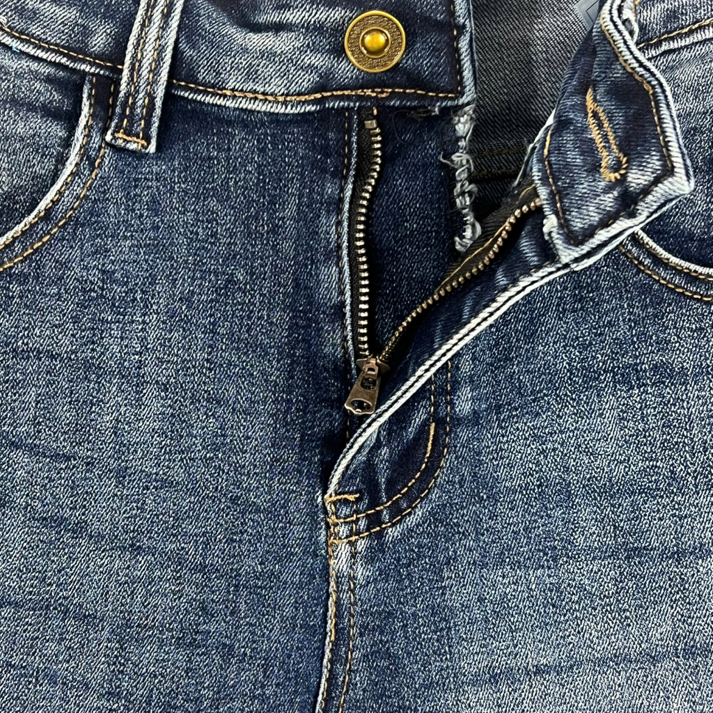 Quần Jean Nam Ống Đứng Trẻ Trung Slim Fit 2025 - 7079
