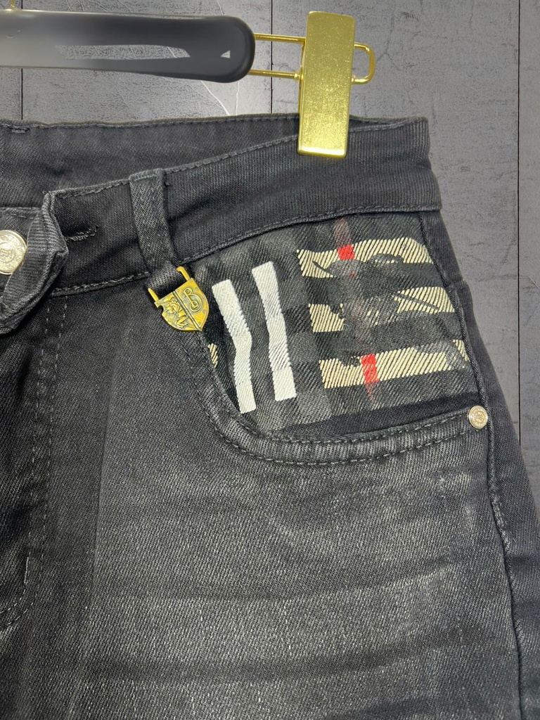 Quần jeans short - HU2154