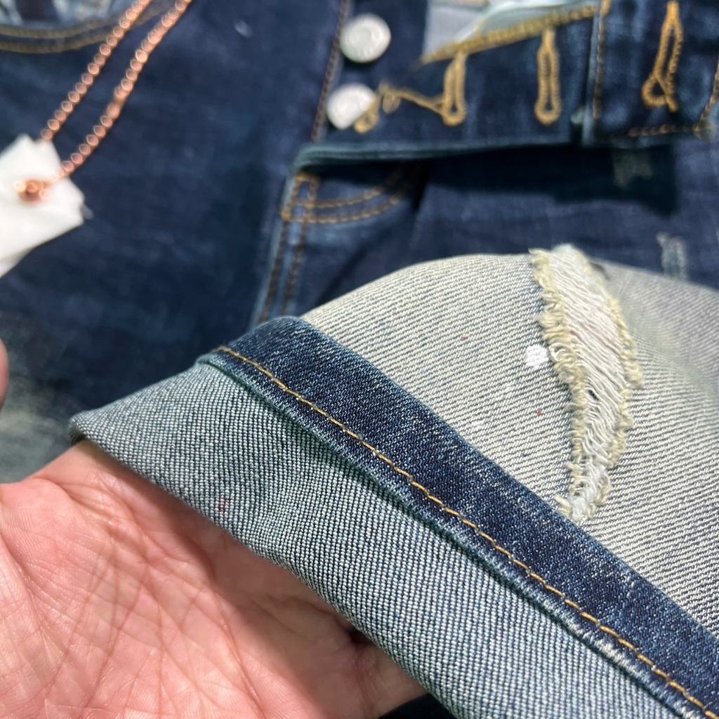 Quần Short Jean Nam Rách Bụi – Chất Streetwear Cá Tính - R220