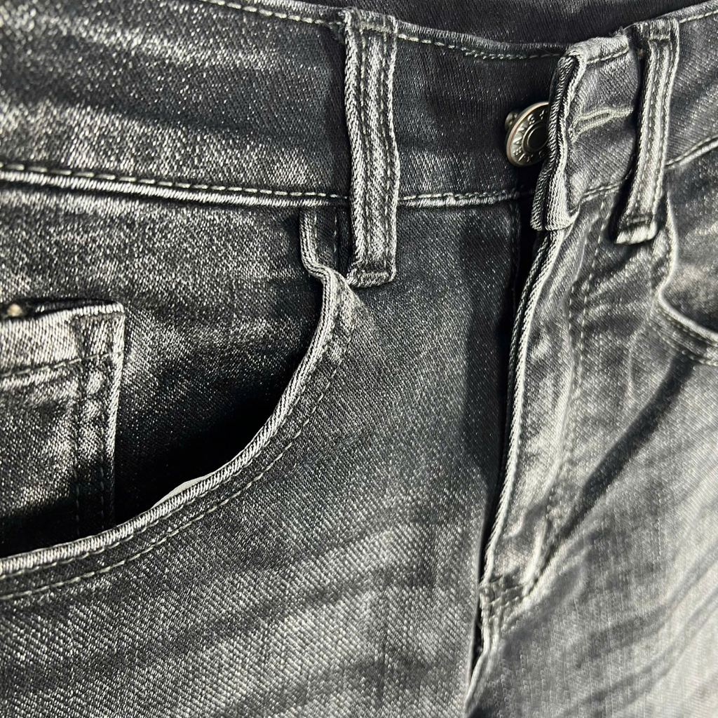 Quần Short Jean Nam Thêu Cá Tính - XF358 