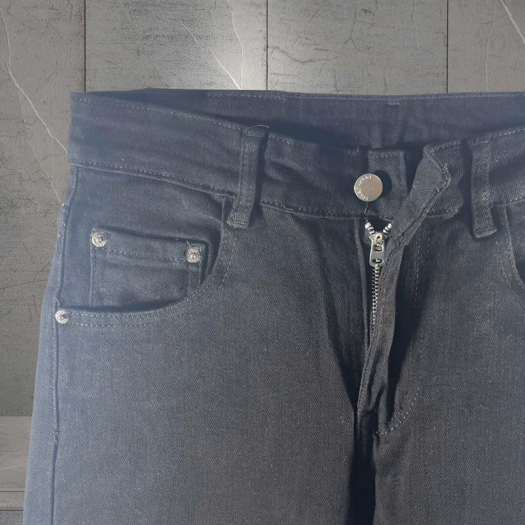 Quần Jean Slim Fit Nam Đẹp Chuẩn Trend 2025 – JB596