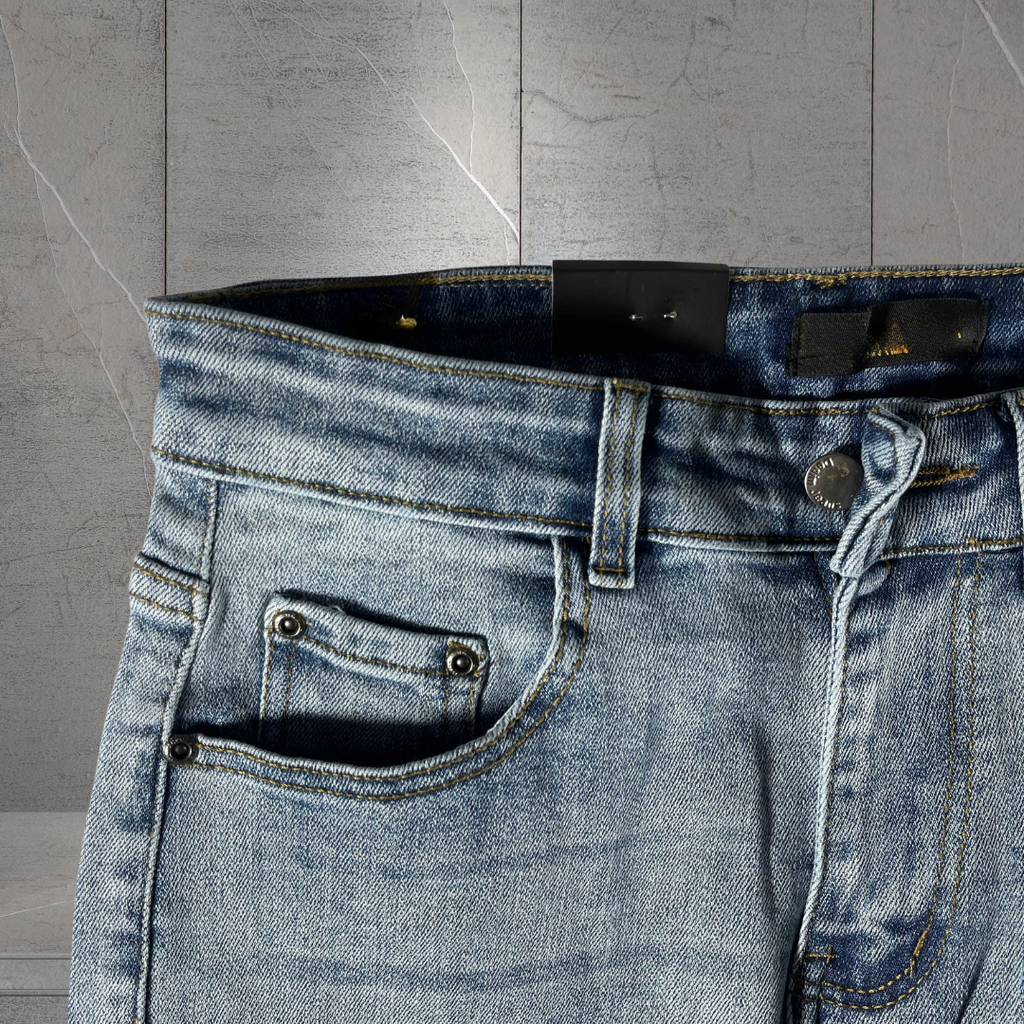 Quần Jean Nam Ống Đứng Trẻ Trung Slim Fit 2025 - JB520